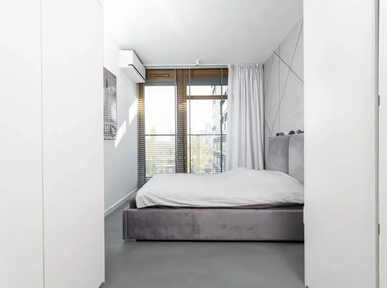 Квартира 3 комнаты 64 м² Варшава, Польша