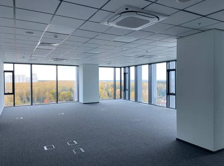 Oficina 1 561 m² en Odintsovo, Rusia