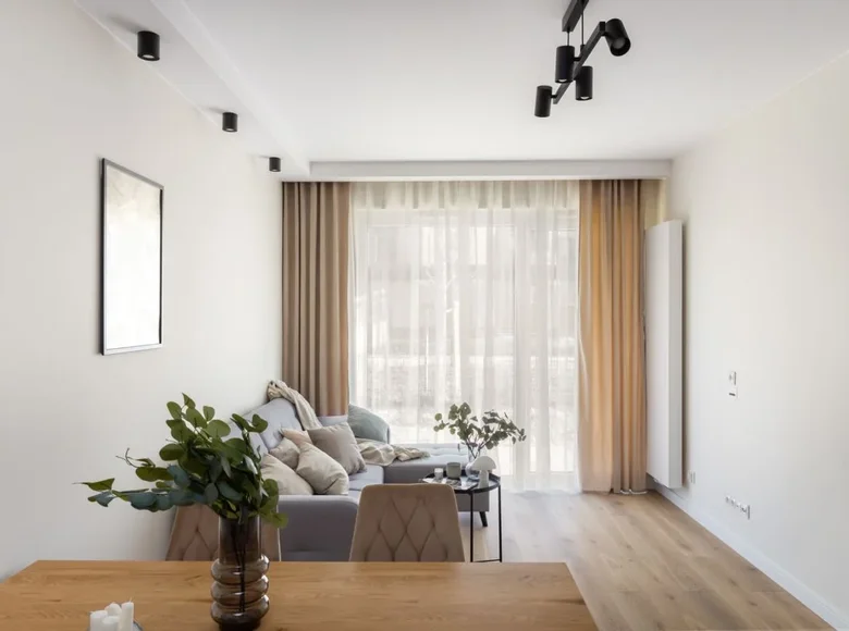 4 room apartment 72 m² Warsaw, Poland