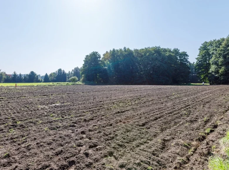 Land 1 200 m² Poznan, Poland