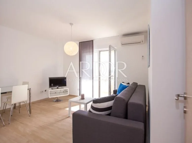 1 bedroom apartment 52 m² Banjol, Croatia
