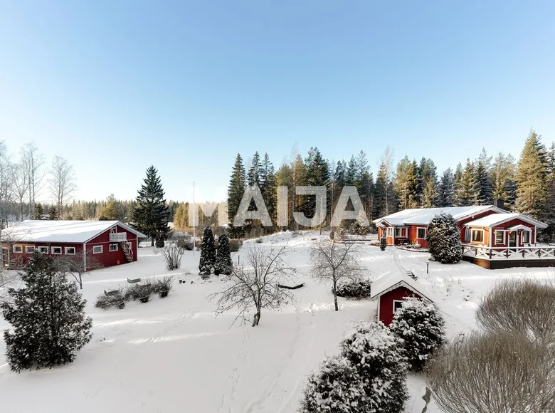 Дом 4 комнаты 128 м² Илола, Финляндия