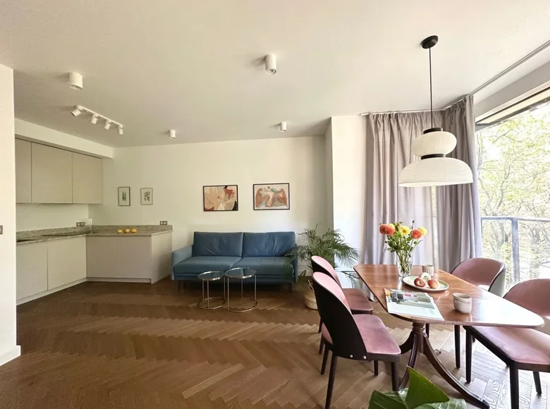 2 room apartment 52 m² in Warsaw, Poland