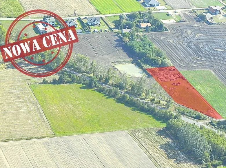 Land 3 379 m² Warenka, Poland