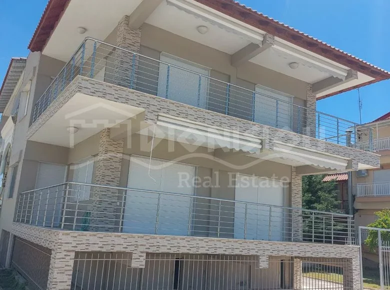 4 bedroom house 110 m² Nea Flogita, Greece