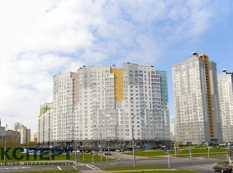 Geschäft 2 zimmer 82 m² in Minsk, Belarus