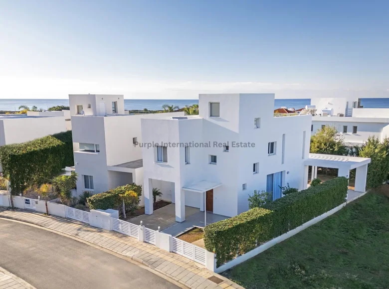 3-Schlafzimmer-Villa 120 m² Peyia, Zypern