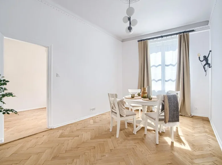 2 room apartment 53 m² Warsaw, Poland