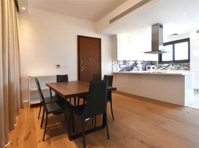 Attique 4 chambres 305 m² Germasogeia, Chypre