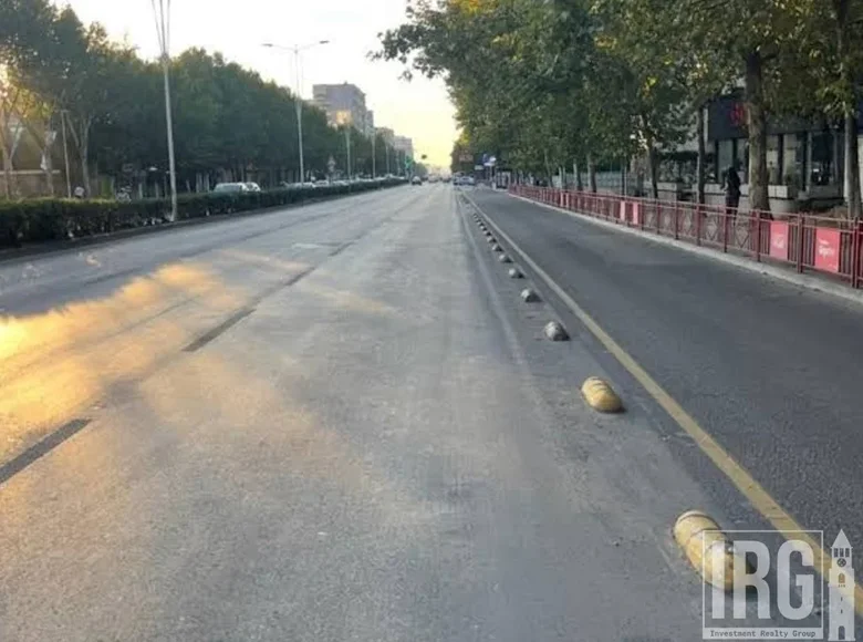 Nieruchomości komercyjne 1 pokój 78 m² w Tirana Municipality, Albania