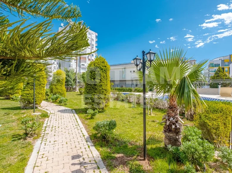 Квартира 4 комнаты 165 м² Муратпаша, Турция