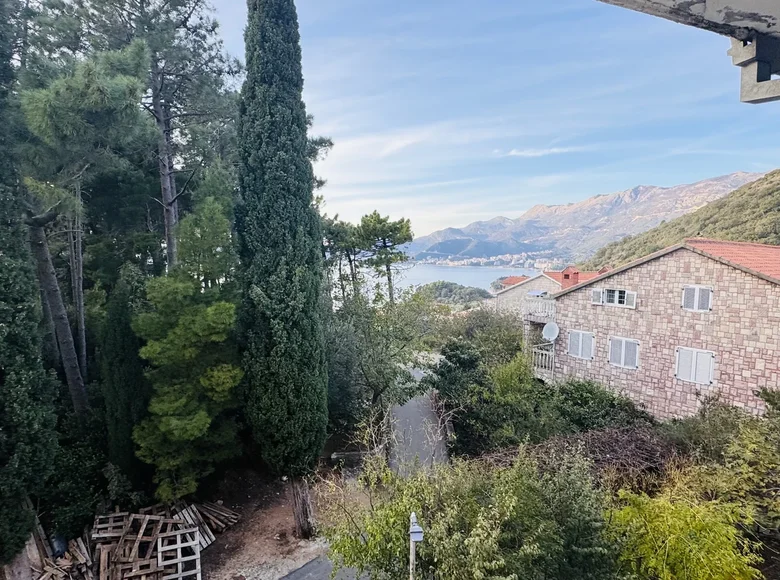 Кондо 1 спальня 42 м² Свети-Стефан, Черногория