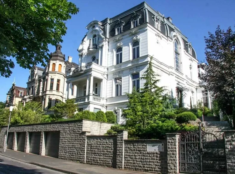 Villa 10 bedrooms 830 m² Wiesbaden, Germany