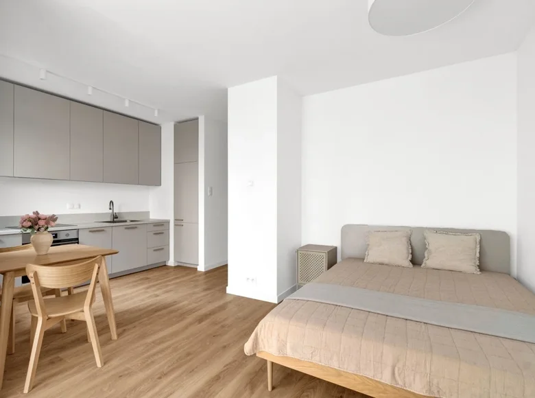 1 room apartment 31 m² Warsaw, Poland