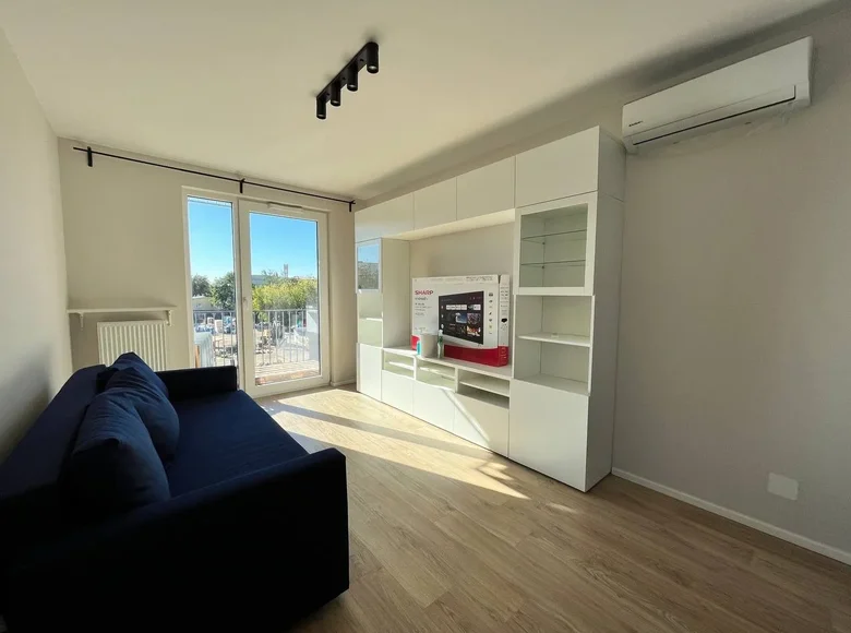 3 room apartment 64 m² in Ozarow Mazowiecki, Poland