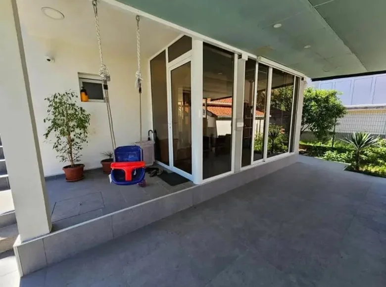 Haus 2 Schlafzimmer 150 m² Pecurice, Montenegro