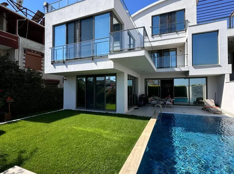 Willa 4 pokoi 218 m² Serik, Turcja