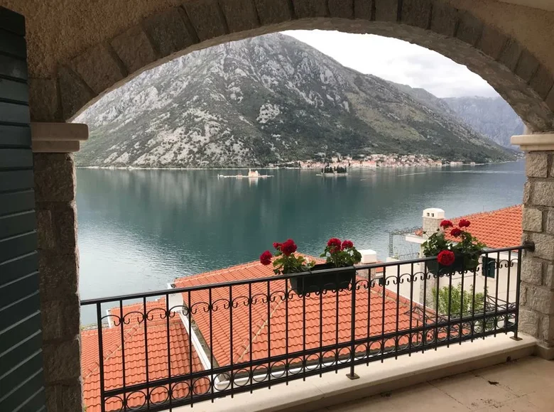 Wohnung 2 Schlafzimmer 78 m² Kostanjica, Montenegro