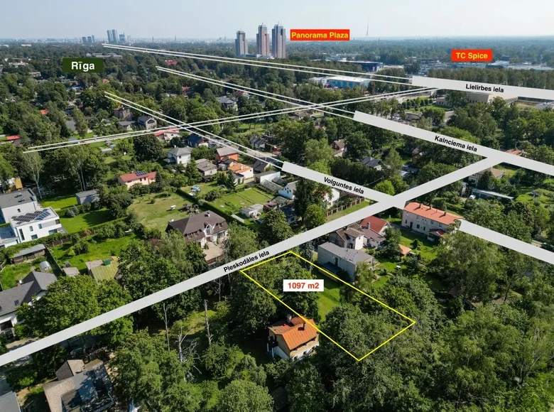 Parcelas  Riga, Letonia