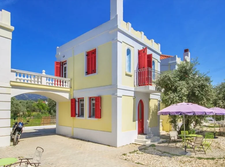 Villa mit 2 Schlafzimmern 140 m² Kalyvia, Griechenland
