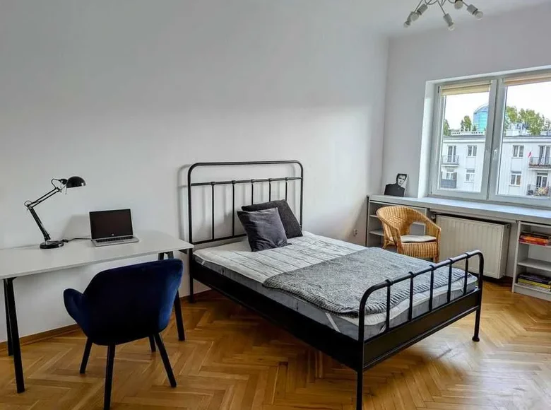 Wohnung 2 zimmer 37 m² in Warschau, Polen