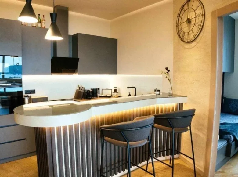 Appartement 2 chambres 111 m² en Budva, Monténégro