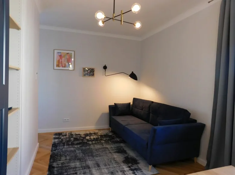 1 bedroom apartment 45 m² in Warsaw, Poland