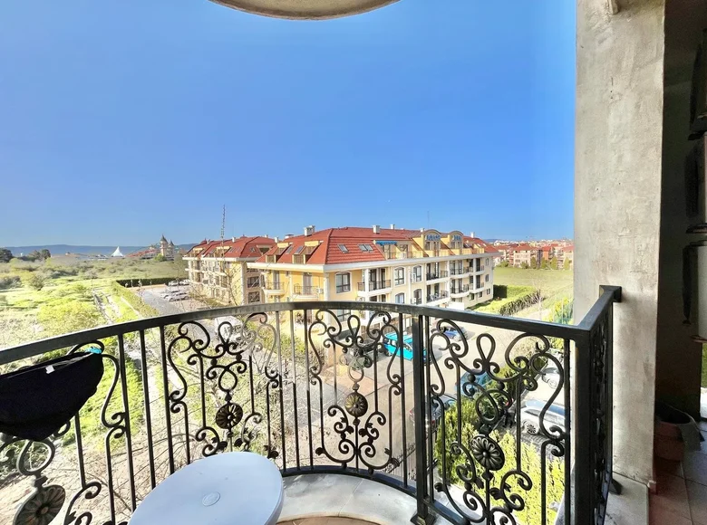 Mieszkanie 2 pokoi 66 m² Rawda, Bułgaria