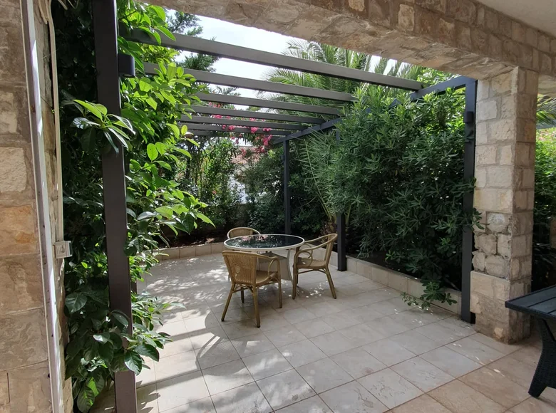 1 bedroom apartment 71 m² Petrovac, Montenegro