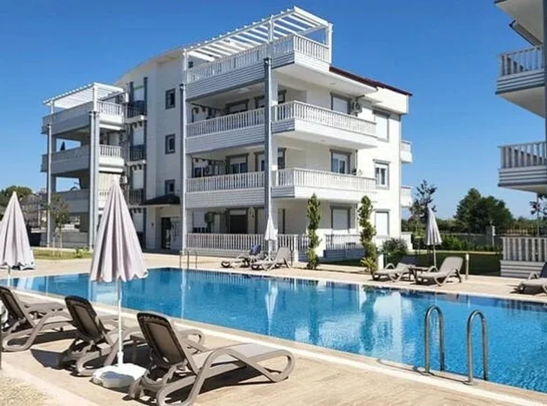 Дуплекс 7 комнат 230 м² Серик, Турция