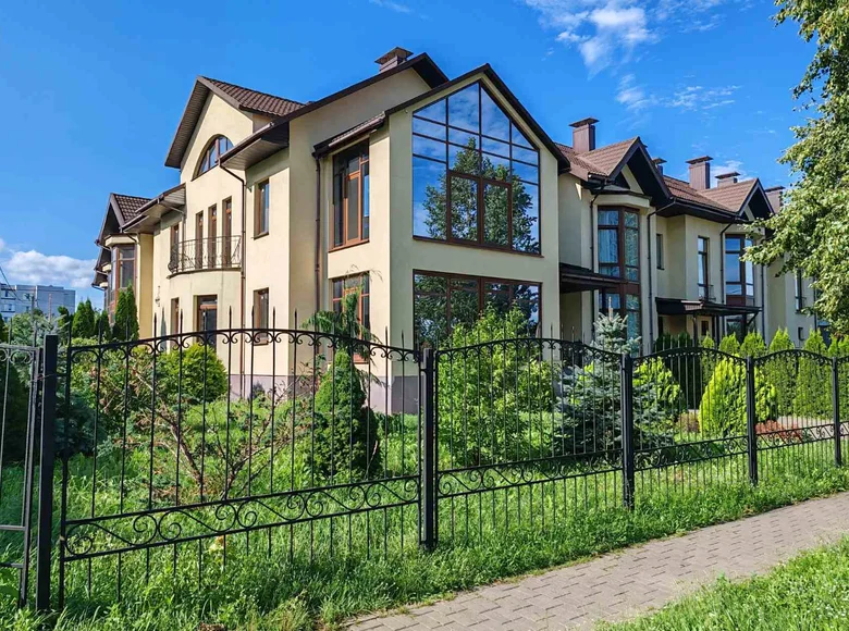 Stadthaus 397 m² Babrujsk, Belarus