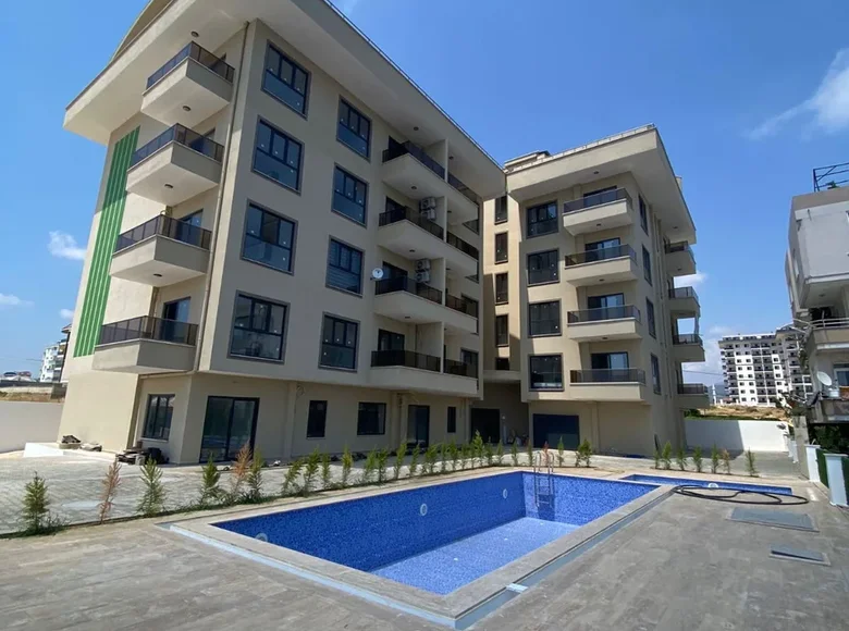 Квартира 2 комнаты  Аланья, Турция