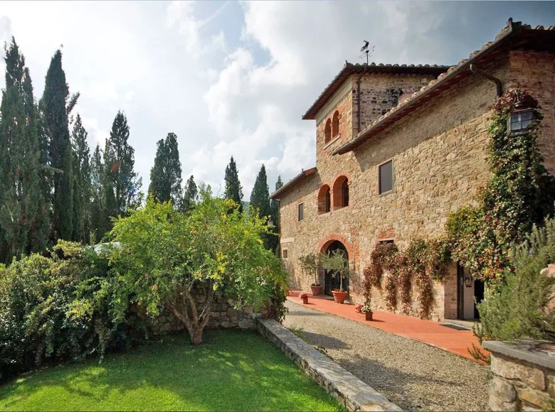 Investition 1 067 m² Greve in Chianti, Italien
