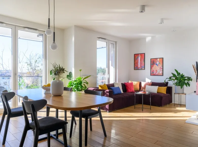 3 room apartment 83 m² Warsaw, Poland