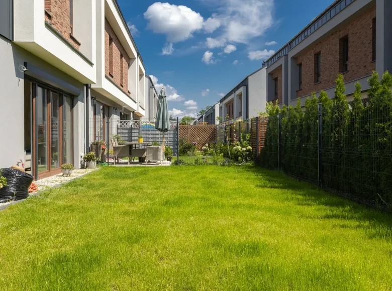 Дом 5 спален 120 м² Smolice, Польша