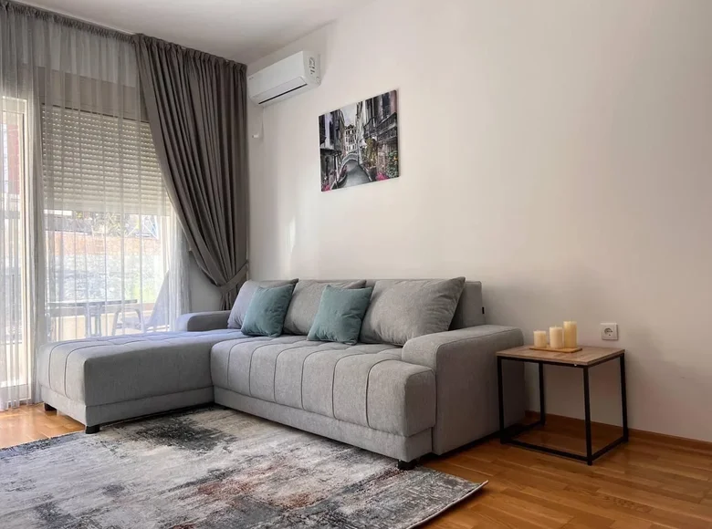 Apartamento 2 habitaciones 61 m² Becici, Montenegro