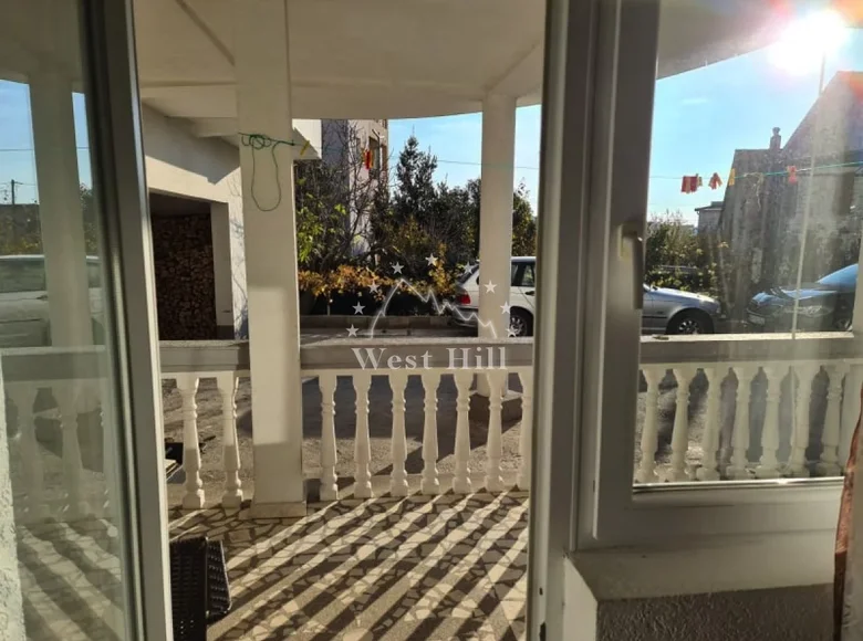 Propriété commerciale 610 m² à Susanj, Monténégro