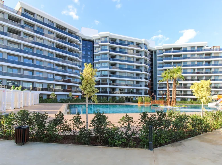 3 bedroom apartment 160 m² Aksu, Turkey