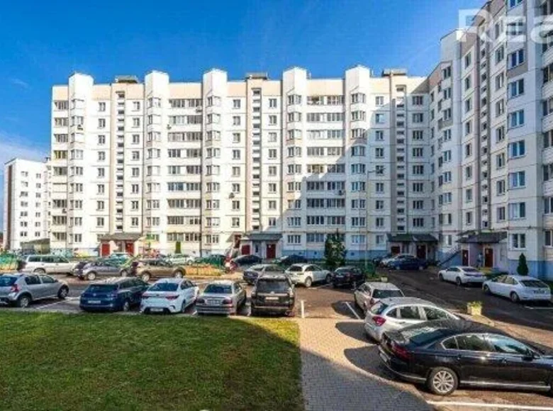 Квартира 2 комнаты 58 м² Сеница, Беларусь
