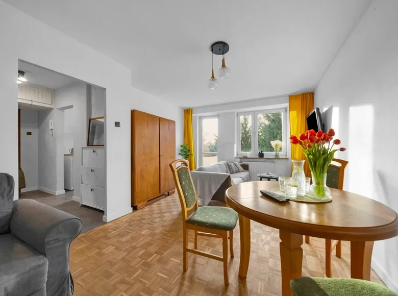 4 room apartment 71 m² Warsaw, Poland