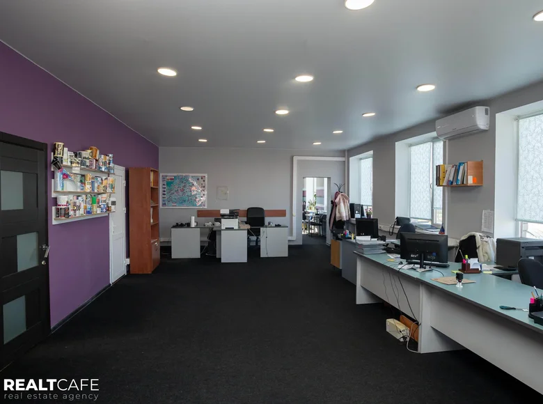 Pomieszczenie biurowe 5 pokojów 101 m² w Lida, Białoruś