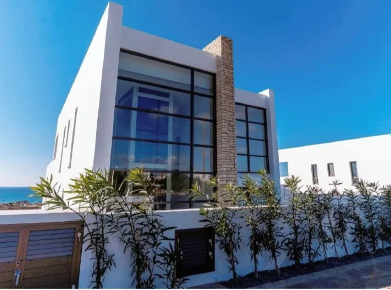 5 bedroom apartment 300 m² Peyia, Cyprus