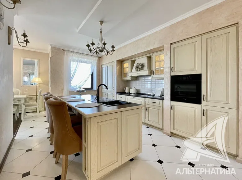 3 room apartment 92 m² Muchaviecki sielski Saviet, Belarus