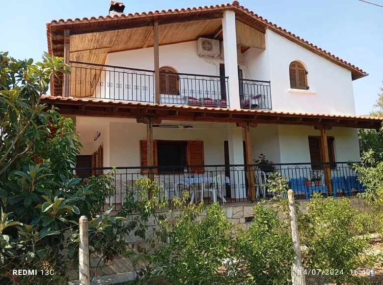 Villa de 4 dormitorios 168 m² Mpompoteika, Grecia