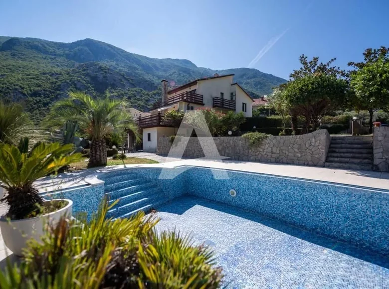 Дом 5 спален  Skaljari, Черногория