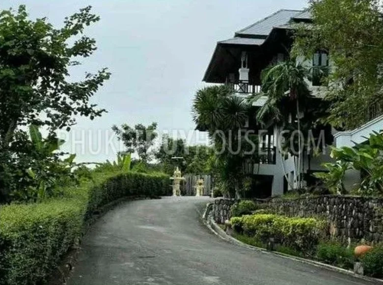 5 bedroom villa  Chalong, Thailand