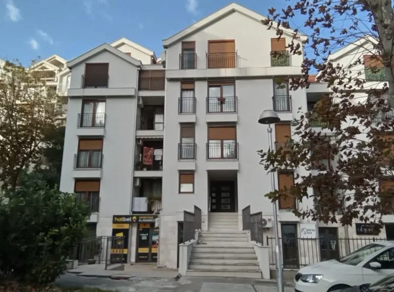 Квартира 4 комнаты 97 м² Тиват, Черногория