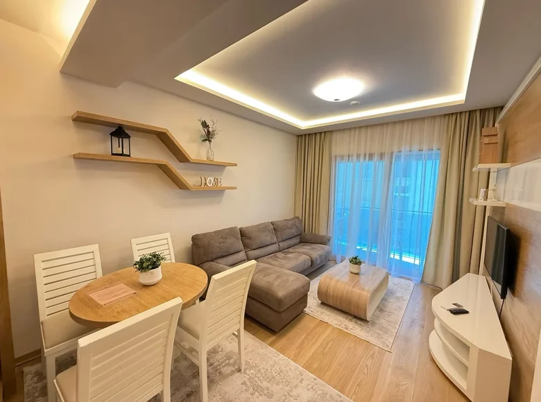 Apartamento 3 habitaciones 70 m² en Przno, Montenegro