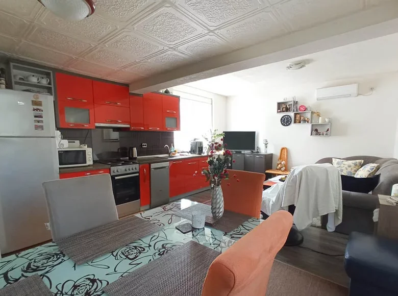 Дом 1 спальня  Бар, Черногория