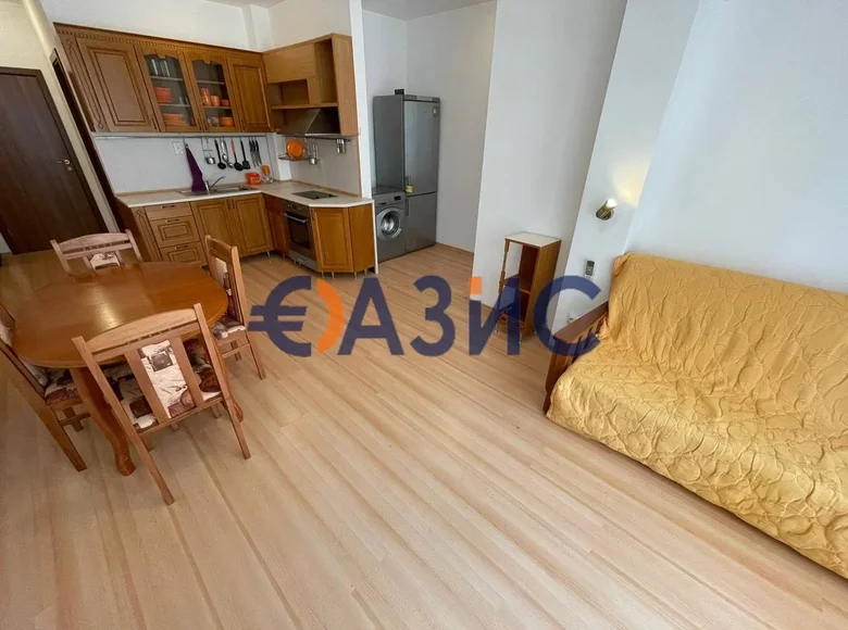 Квартира 4 комнаты 114 м² Tankovo, Болгария